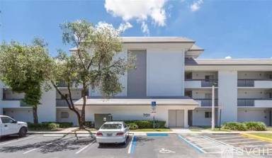 Main picture of 701 N Pine Island Rd