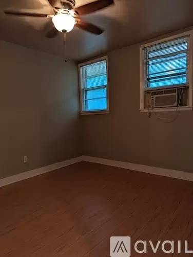 Main picture of 904 Harris Ave
