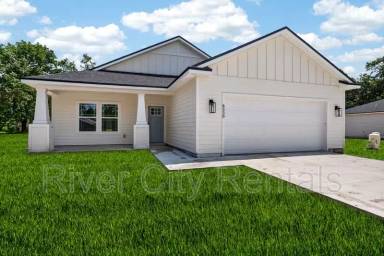 Main picture of 9281 Dolphin St
