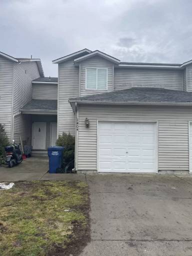 Main picture of 1404 E Stiner Ave