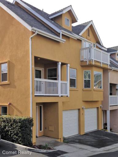 Main picture of 1144 Walnut St