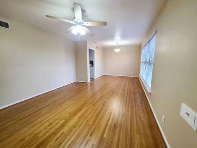 Main picture of 1830 Viewcrest Dr