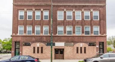 Main picture of 8914 S Cottage Grove Ave