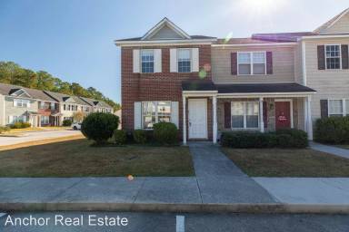 Main picture of 401 Springwood Dr