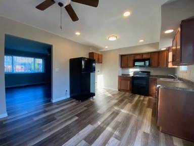 Main picture of 3339 Upper Valley Pike