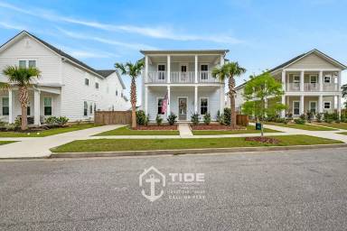 Main picture of 376 Woodgate Way