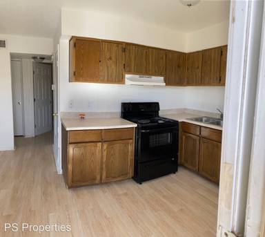 Main picture of 500 Texas St NE