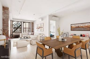 Main picture of 11 E 16th St