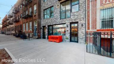 Main picture of 802 Howard Ave