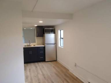 Main picture of 3 E Cottage Ave