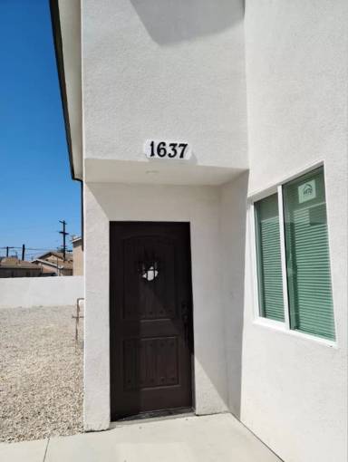 Main picture of 1679 E 33rd St & 3217 Long Beach Ave Apartments