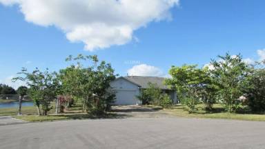 Main picture of 9609 Tetley Ct