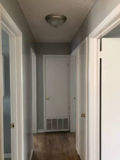 Main picture of 901 N Janeway Ave