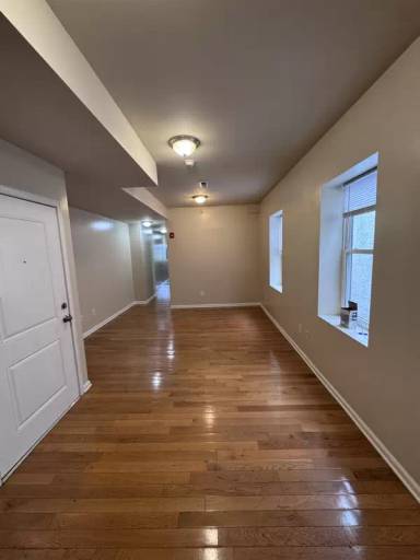 Main picture of 1625 W Diamond St