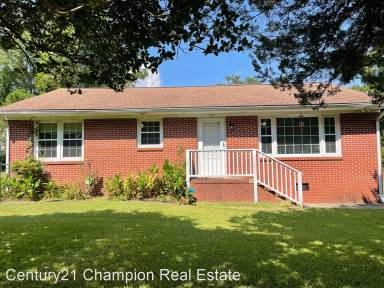 Main picture of 162 E Carole Dr
