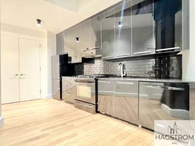 Main picture of 487 Keap St