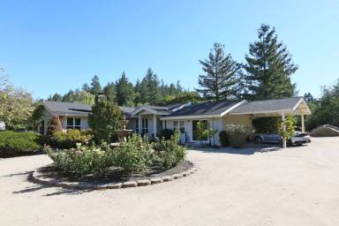 Main picture of 14950 Chalk Hill Rd