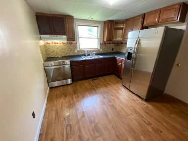 Main picture of 534 Prescott St