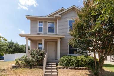 Main picture of 601 Big Spring Dr