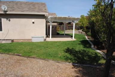 Main picture of 1630 Begonia Ct