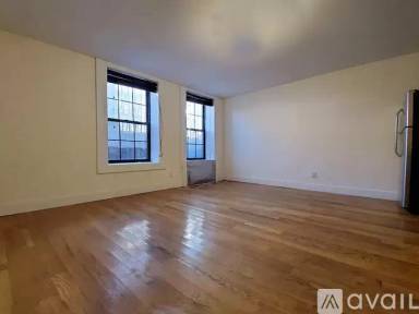 Main picture of 360 Franklin Ave