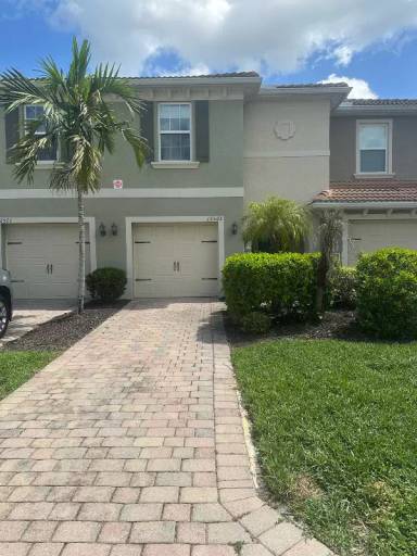 Main picture of 12523 Hammock Cove Blvd