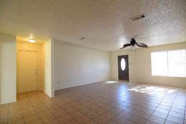 Main picture of 303 Carly Dr