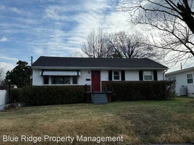 Main picture of 2104 Eastwood Ave