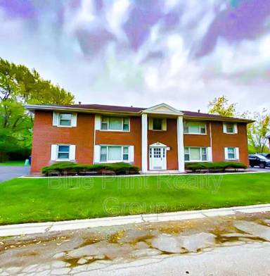 Main picture of 6 Thomas Ct