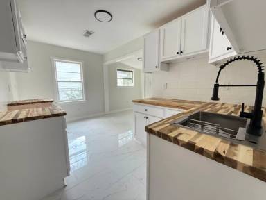 Main picture of 4009 Chelsea Dr