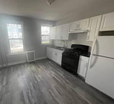 Main picture of 1071 Grove St