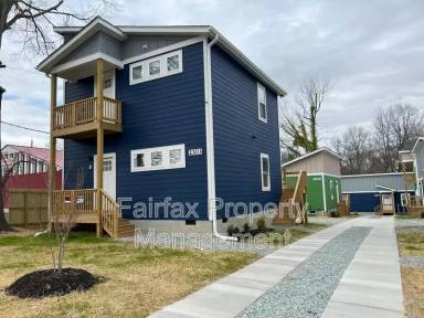 Main picture of 2303 Owen St