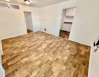 Main picture of 23 Basin St SW
