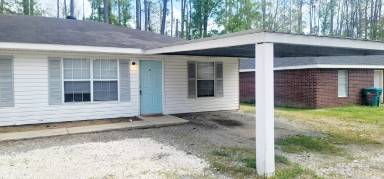Main picture of 1854 Esther Dr