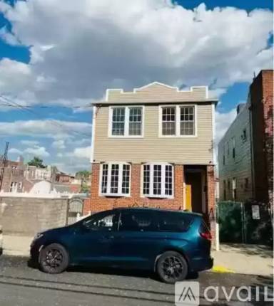 Main picture of 13617 Whitelaw St