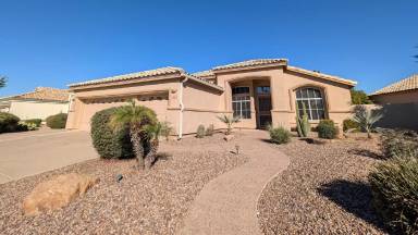 Main picture of 3330 W Del Rio St