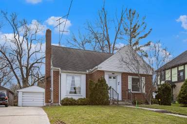 Main picture of 2444 Richards Dr SE
