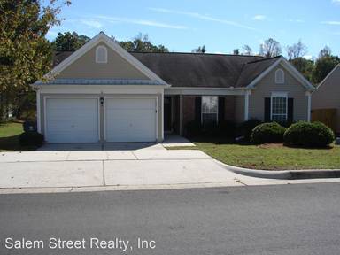 Main picture of 404 Kinship Ln