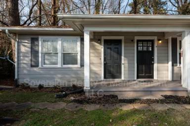 Main picture of 3454 Rockbridge Rd