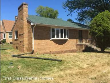 Main picture of 4349 Pennsylvania St