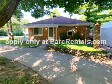 Main picture of 3902 N Sadlier Dr