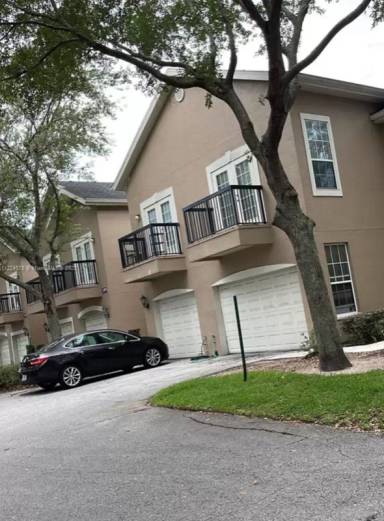 Main picture of 2536 Lancien Ct