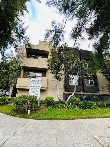 Main picture of 13002 Riverside Dr