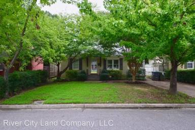 Main picture of 92 W Lafayette Cir