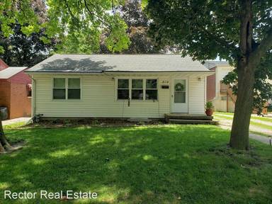 Main picture of 819 Fairview Ave