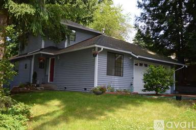 Main picture of 6801 119th Pl SE