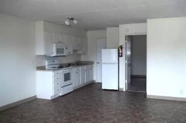 Main picture of 819 Lincoln Way