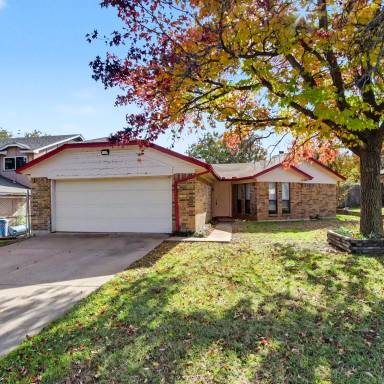 Main picture of 1081 West Hills Ter