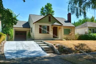 Main picture of 7010 N Olin Ave