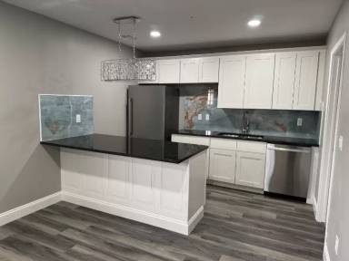 Main picture of 3000 W Kellogg Dr